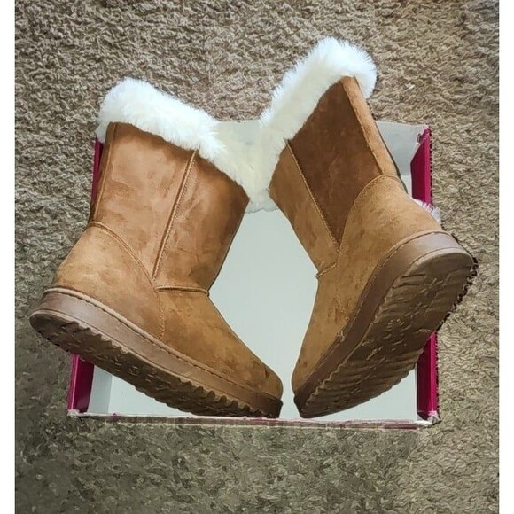 SO Abigail Faux-Fur winter boots Size 9.5  Color: Chestnut - Picture 2 of 8